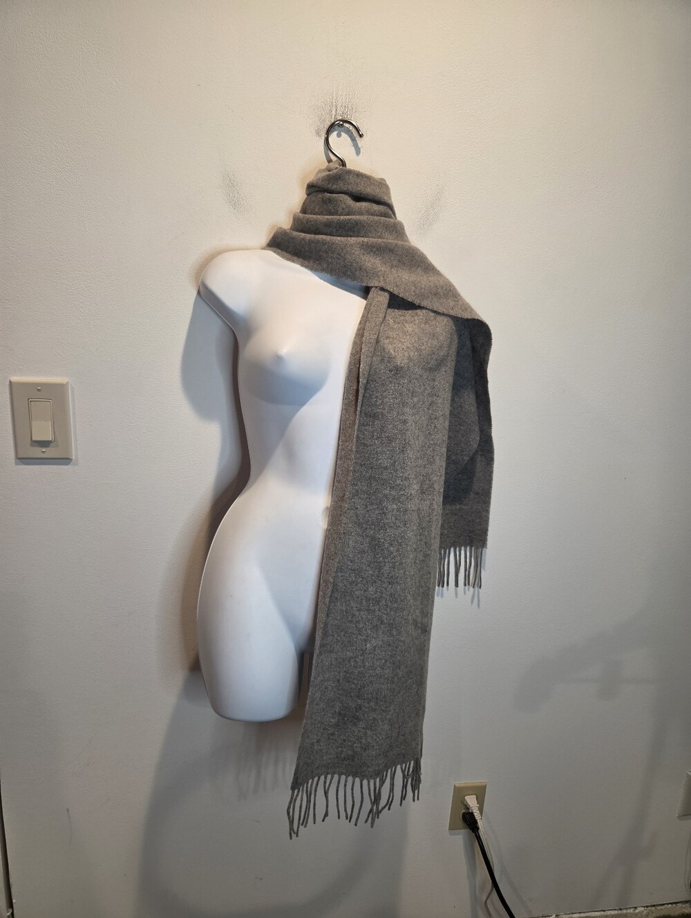 J Crew Unisex 100% Wool Gray Quiet Luxury Scarff Fringe